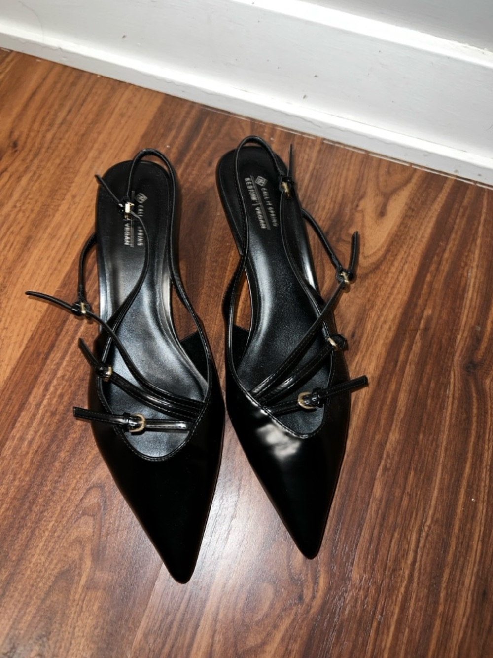 Steve Madden Black Patent Pointed Slingback Heels - Picture 2 of 4